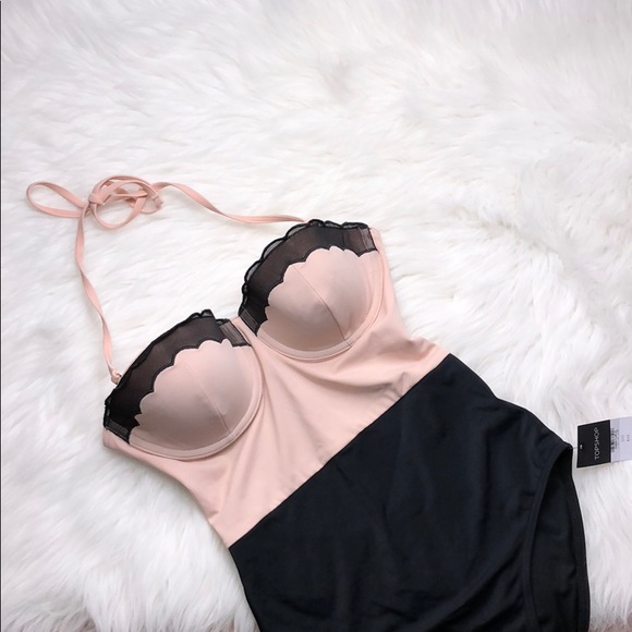 TOPSHOP SCALLOPED ONE PIECE PINK AND BLACK - Picture 2 of 5